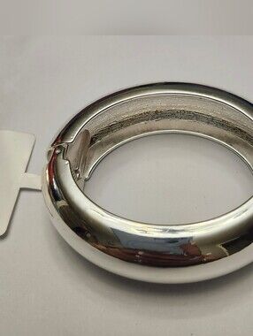 SPECIAL BUY SEE AD JOE FRESH Chunky Silver Hinged Bangle Bracelet NEW